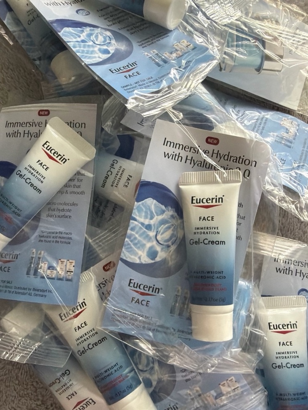 10 sample size Eucerin Face Immersive Hydration Gel-Cream — Light Blue
